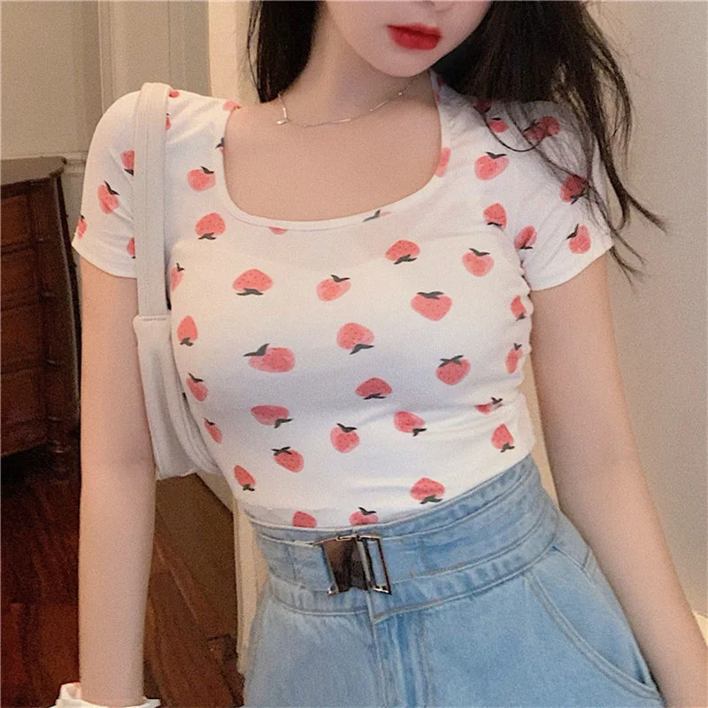 Korea Sexy Sweet Cute Strawberry Graphic Tees Tshirt For Girls Summer 2024 Short Sleeve Women\'s T-shirt Slim Base Shirt Crop Top