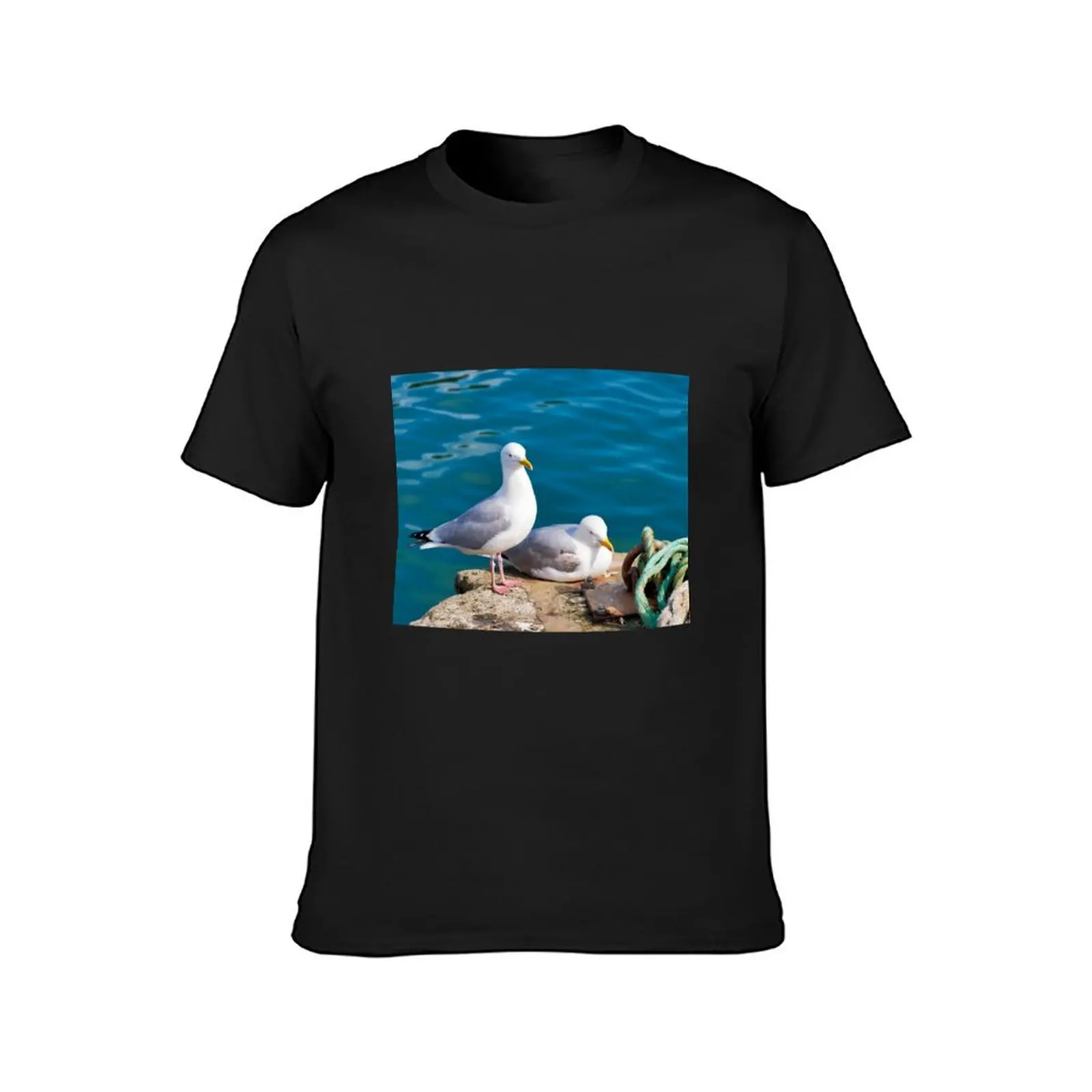 Herring Gull - Larus argentatus T-Shirt oversizeds customizeds mens funny t shirts