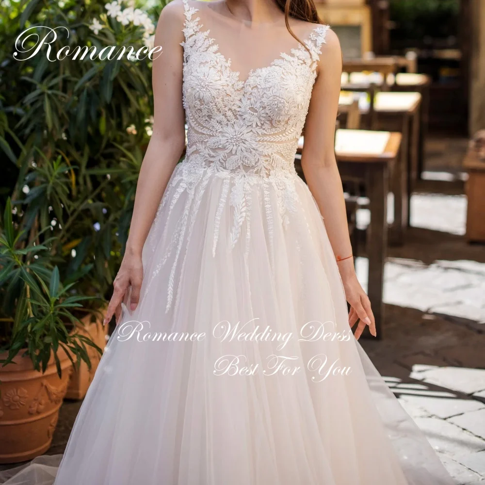 Classic Appliques A-Line Wedding Dress 2025 Lace O-Neck Sleeveless Pleat Court Train Illusion Back Vestidos De Novia Customized