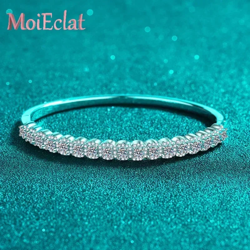 2.48 Carat Full Inlaid Moissanite Bangles for Women, A Piece of Fine Jewelry Platinum PT950 Sparkle Full of Stars Bracelet Gifts