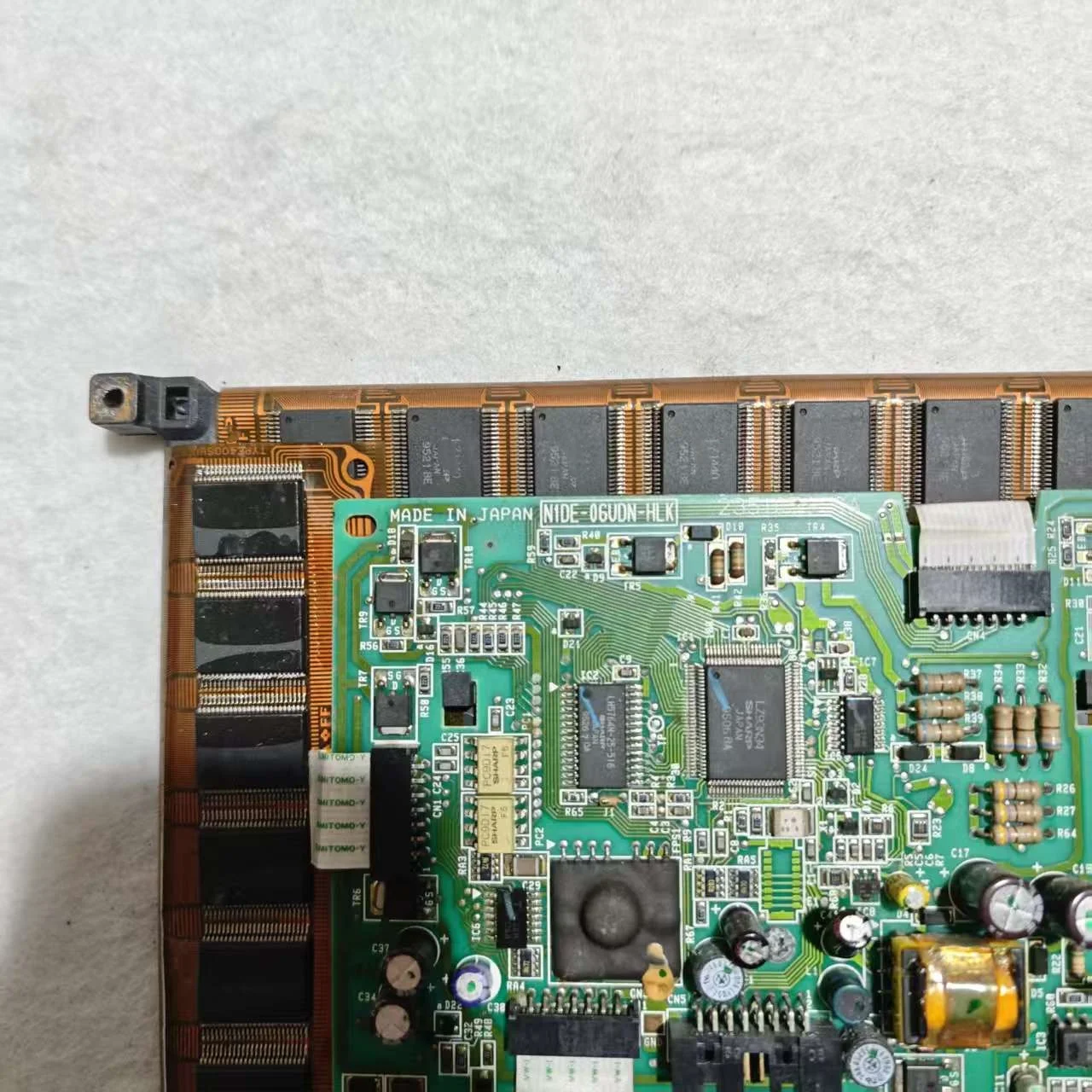 

N1DE-06UDN-HLK Панель ЖК-экрана