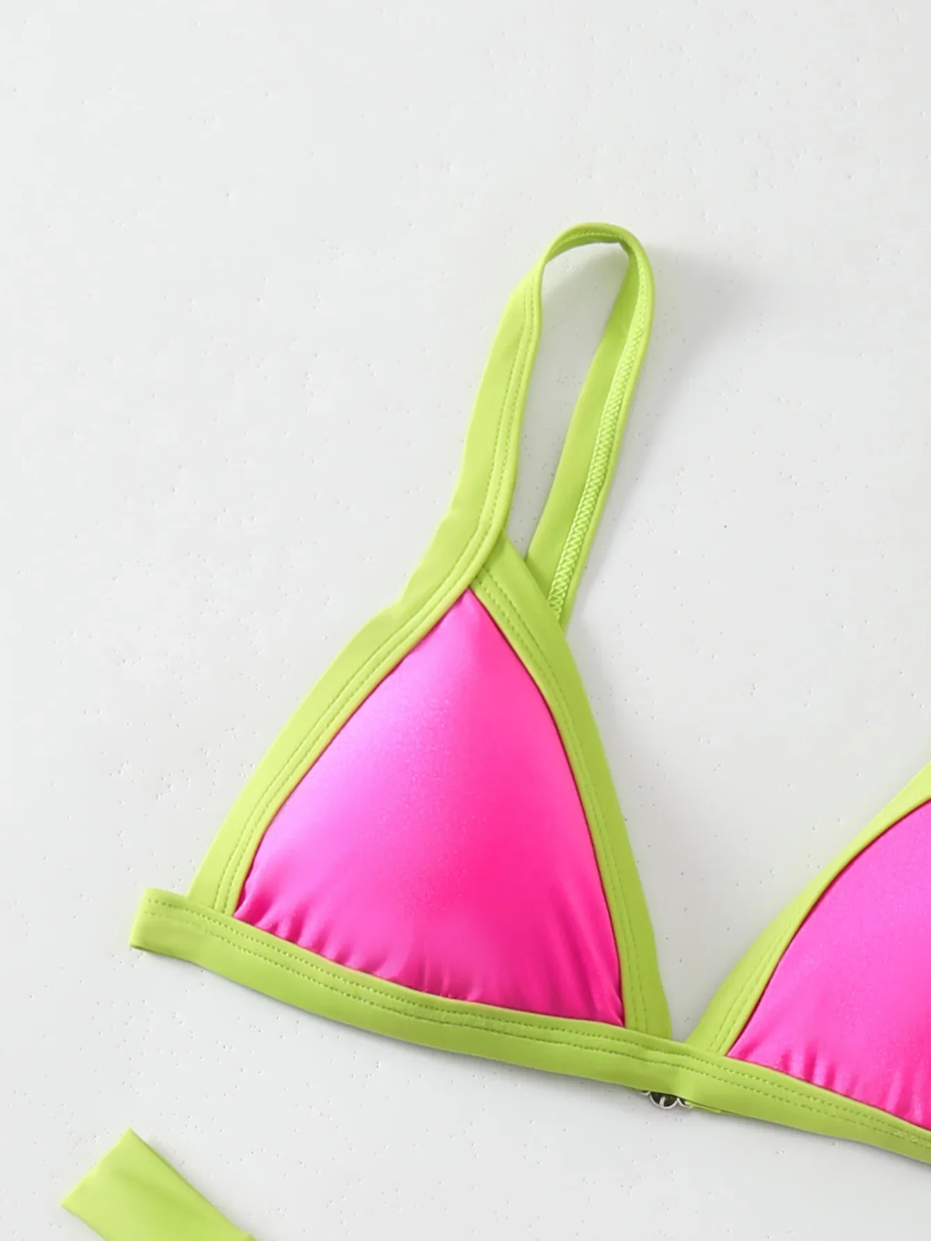 Seksowne patchworkowe różowe czerwone zielone bikini zestawy dwuczęściowe wyściełane stringi stroje kąpielowe damski strój kąpielowy strój kąpielowy biquini tankini