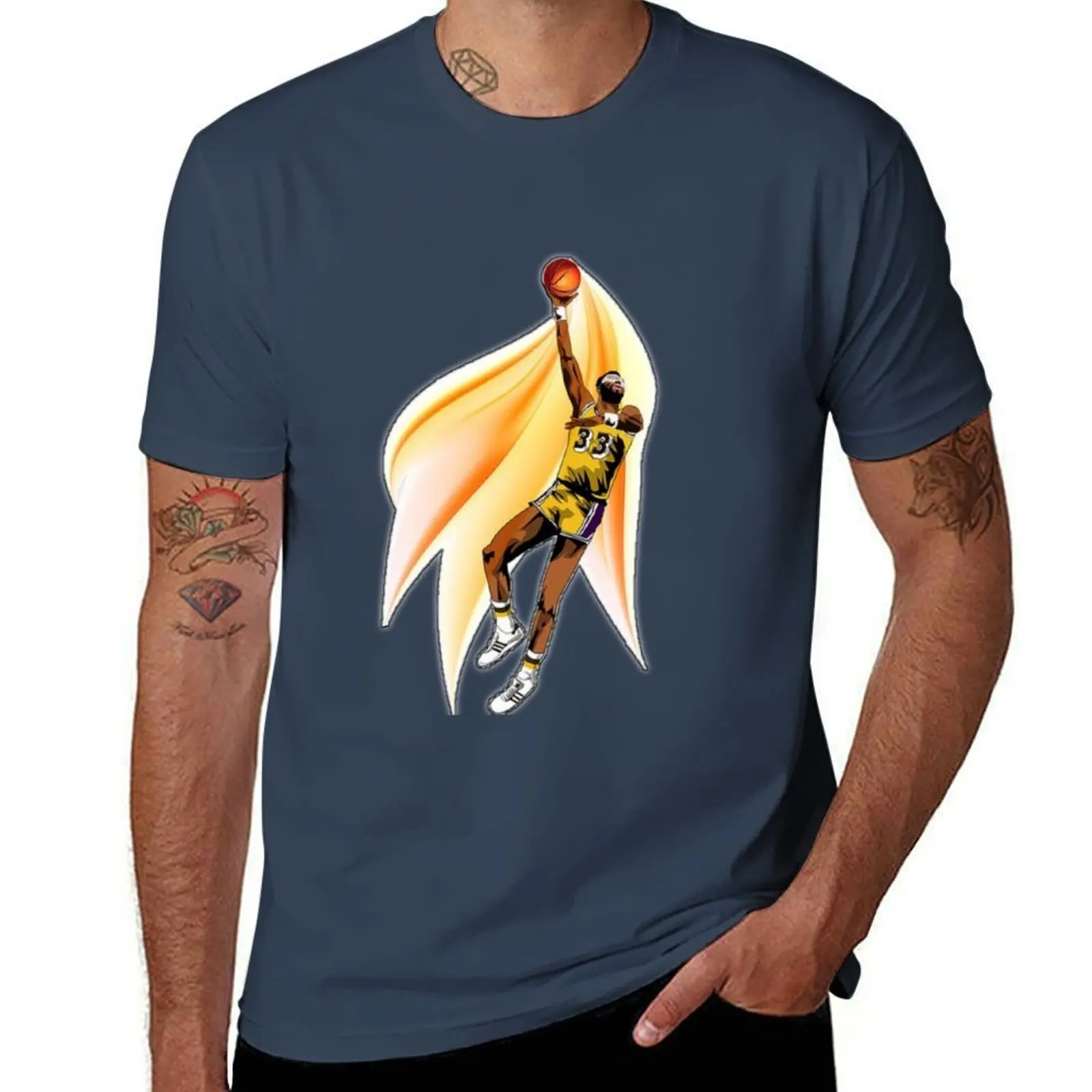 Camiseta Kareem Abdul-Jabbar de corte relajado, informal, de manga corta
