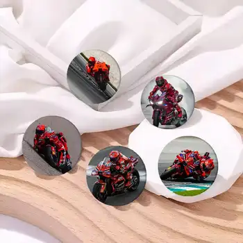 6 最佳銷售 摩托車徽章 - №6