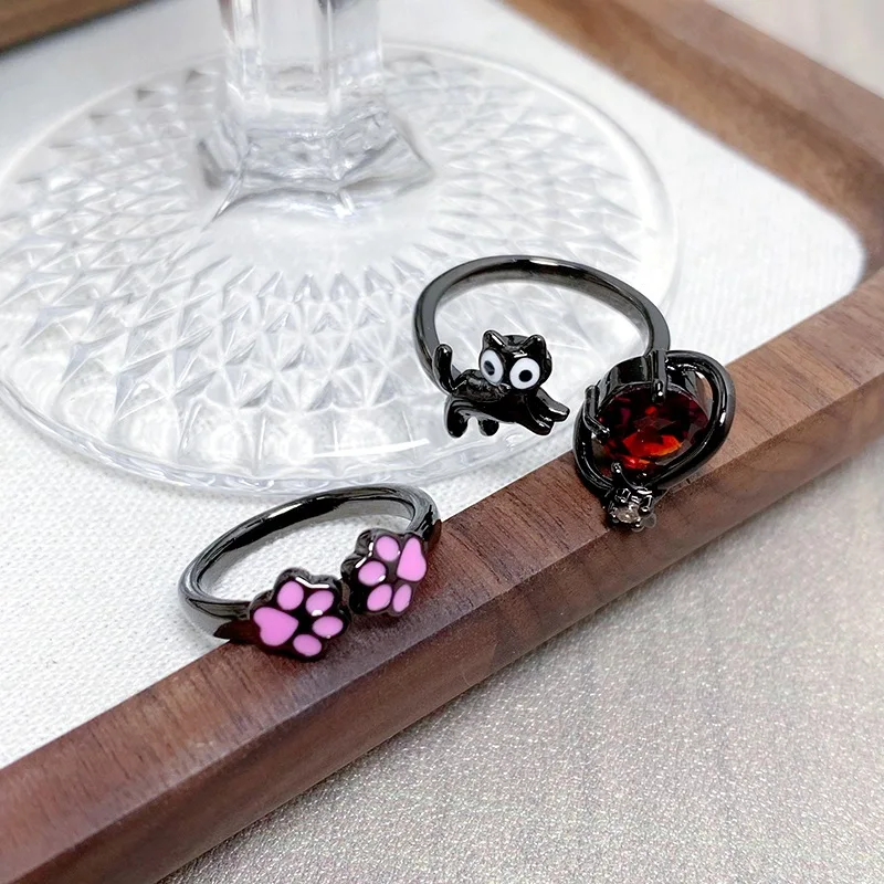 

2025 Gothic Brass Cat Paw Ring - Zircon Open Adjustable Unisex Dark Chic