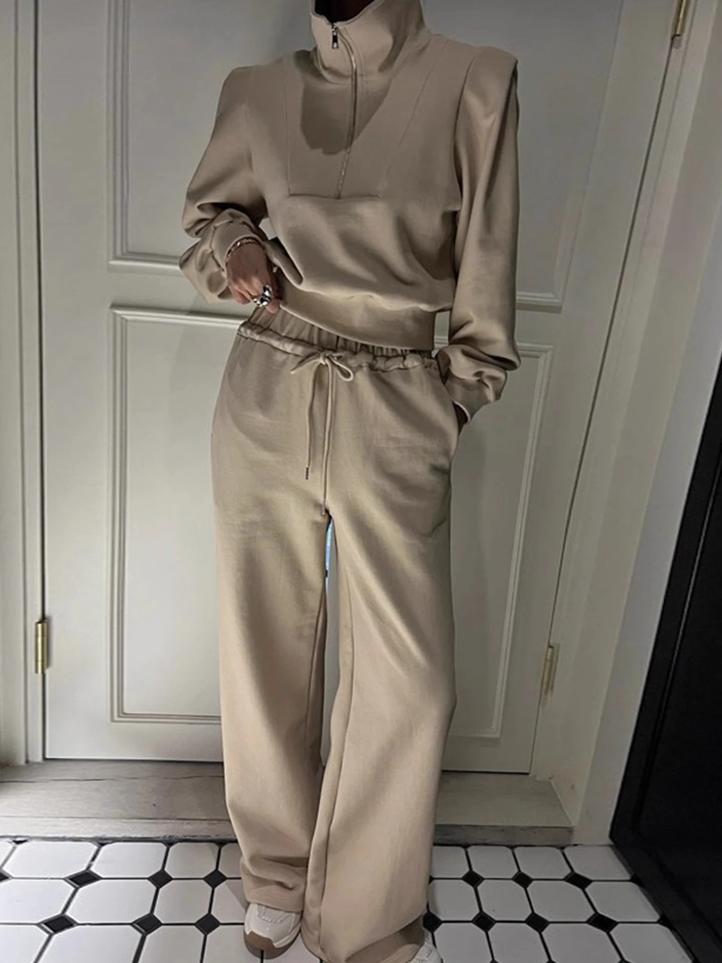 

Шикарная осенняя универсальная толстовка с длинным светом, женские повседневные брюки с высокой талией и завязками, модный комплект для поездок на работу