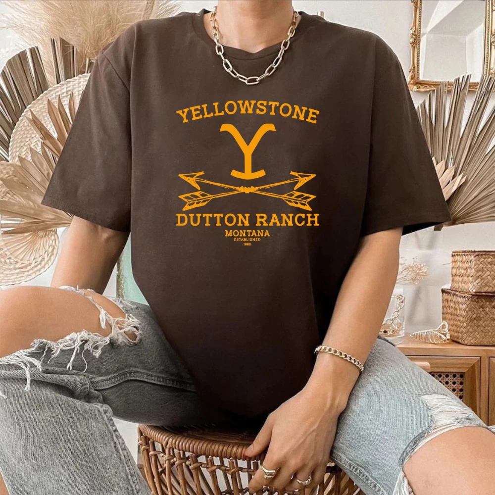 Dutton Ranch T-shirt Yellowstone Ranch Tees Beth Dutton Rip Wheeler Shirt Vintage Graphic Tee Short Sleeve Tee Gift for Fans