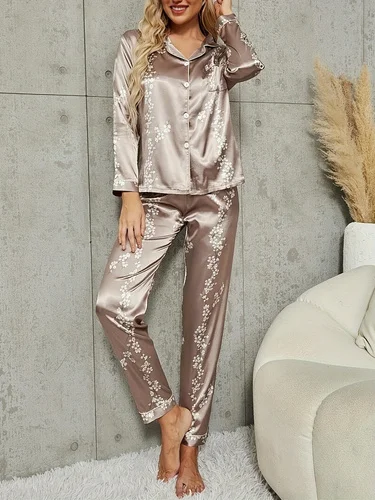 Kleines Satin-Pyjama-Set mit Blumendruck, bequemes, langärmliges Oberteil mit Knopfleiste und gemütliche lange Hose, Damen-Loungewear und Nachtwäsche – Detail 3