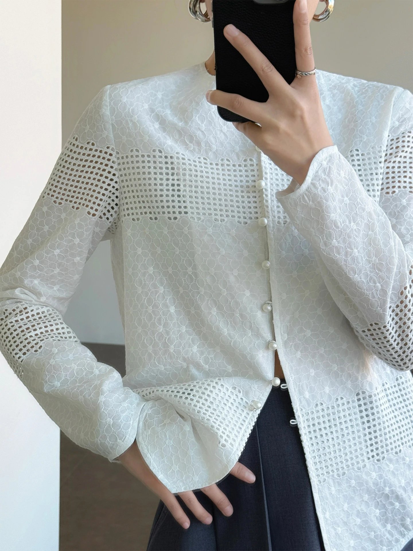 

WANGER Long Sve Embroidered Hollow out Patchwork Multi-Row Pearl Button White irt l Flowing Fairy Beau Casual Lo...