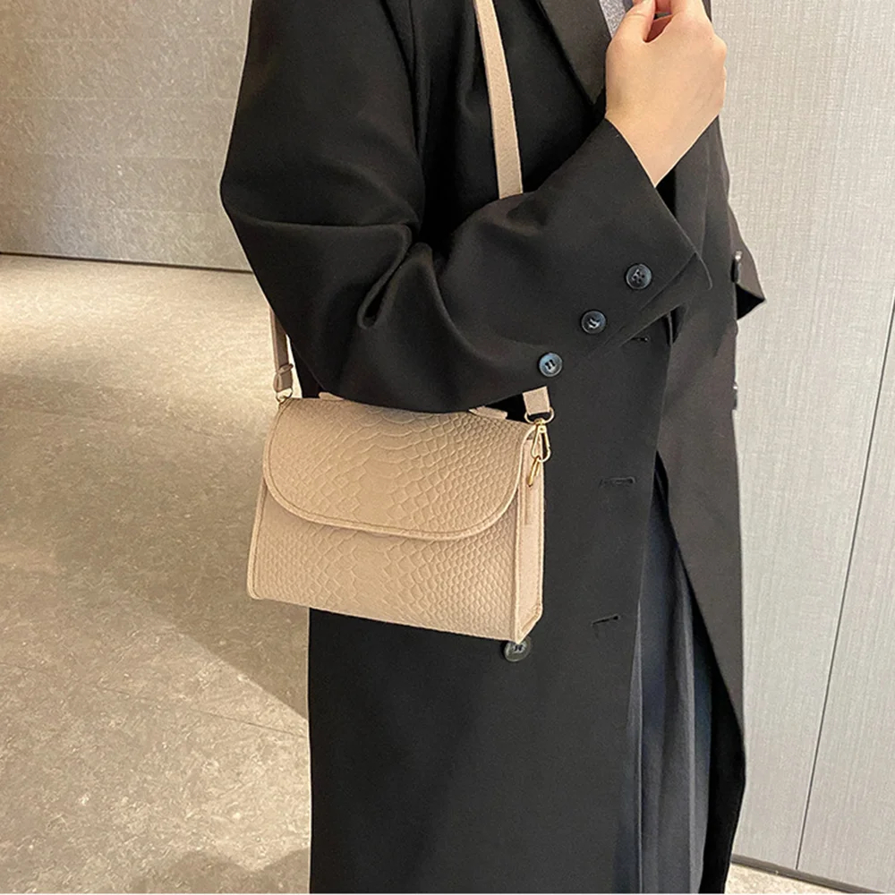 New Pink Bags Female Korean Fashion Ladies Shoulder Bag Trend Handbags Retro Designer Luxury Totes Solid Color Handbag For Girls