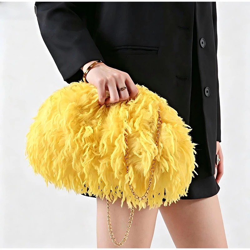 Lockige, flauschige Kunstfeder-Plüsch-Umhängetasche mit Kette, Damen-Clutch mit Falten-Design für Partys und Abendveranstaltungen, Herbst/Winter – Detail 16