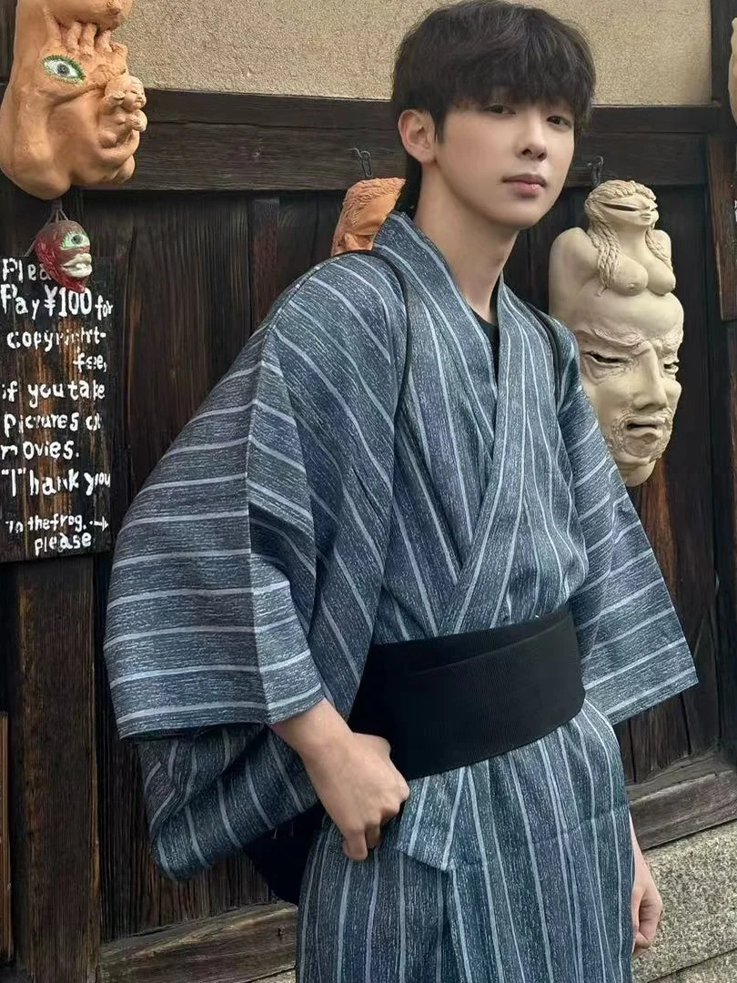 

Черное кимоно, мужской халат в японском стиле, костюм самурая, официальная одежда, костюм для фотосессий, традиционный этнический костюм для сценических выступлений