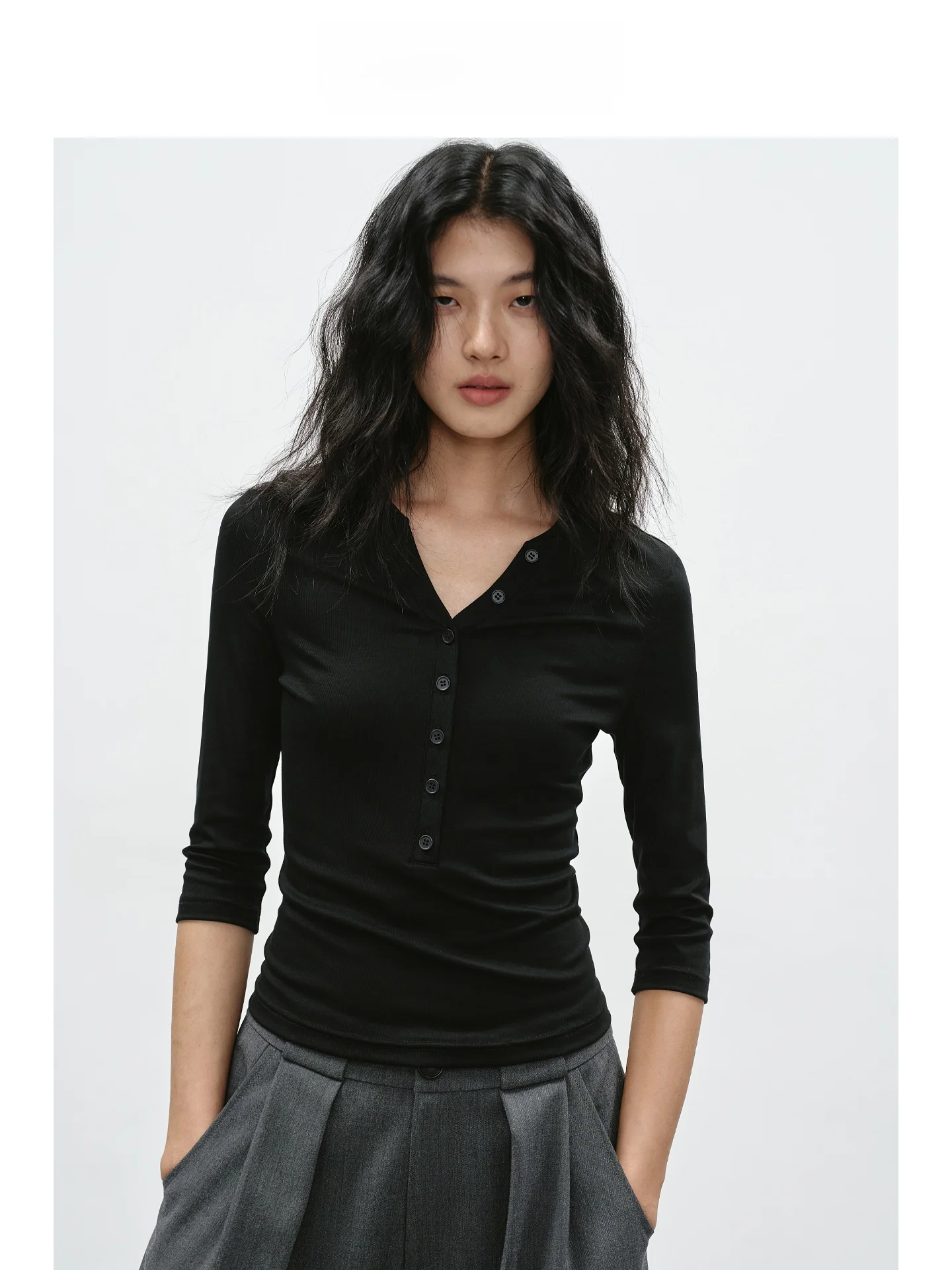 

EIGHTHMONTH Bla Waist-Cinching 3/4 Sve T-irt Women's Spring 2026 Casual Sle Top Skin-friendly Breathable
