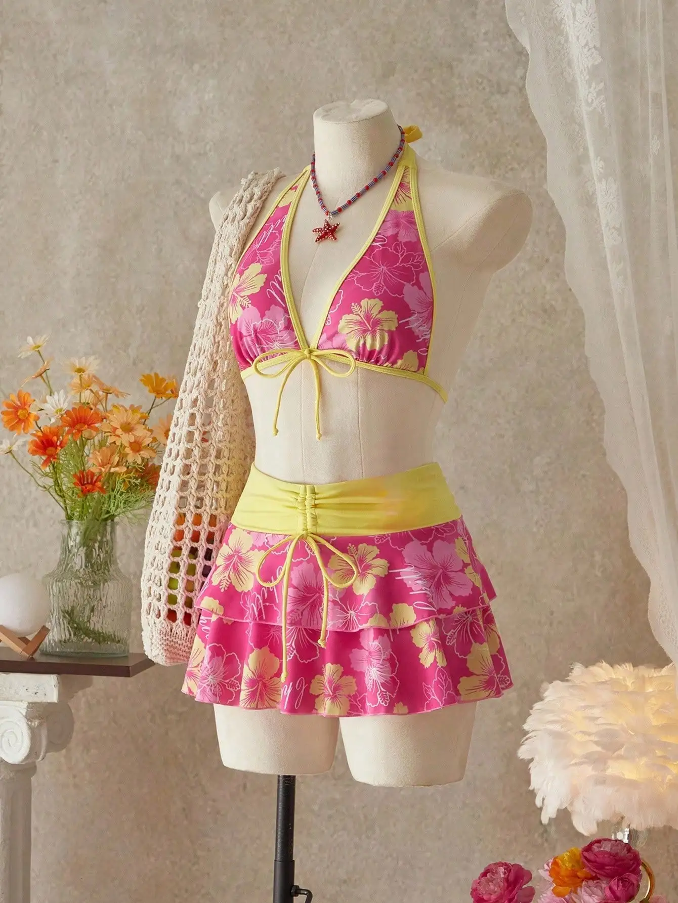 

Women's Floral Print Halter Bikini Set With Skirt Summer Beach Vacation Style