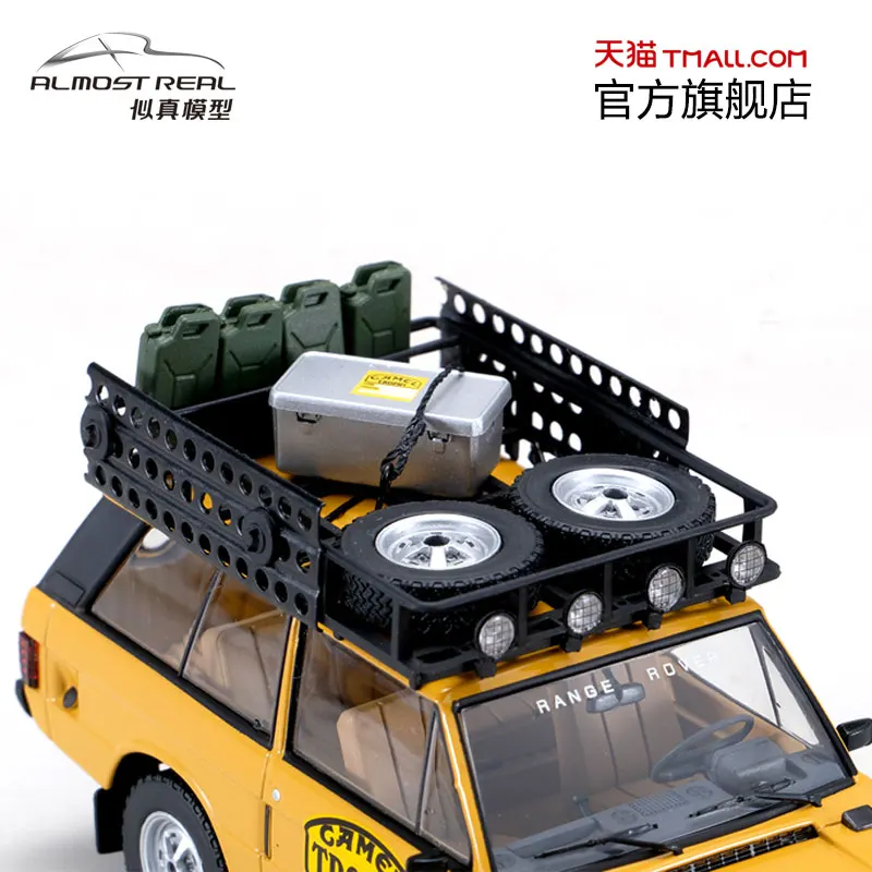 1:43 Range Rover Camel Cup 1982 Papua Nuova Guinea modello in miniatura con albero di compressione in lega da corsa, decorazione per adulti, giocattolo per ragazzi,