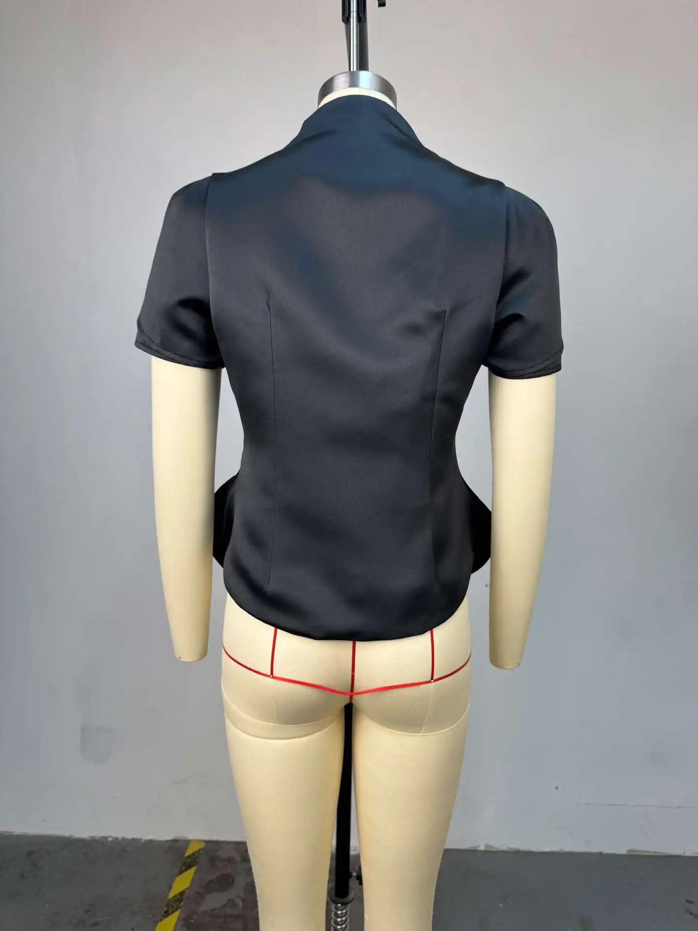 Chic Stand Collar Waist Cinching Top Women Casual Short Sleeve Single Breasted V-neck Slim Blouse 2026 Lady Daily Commute Tops