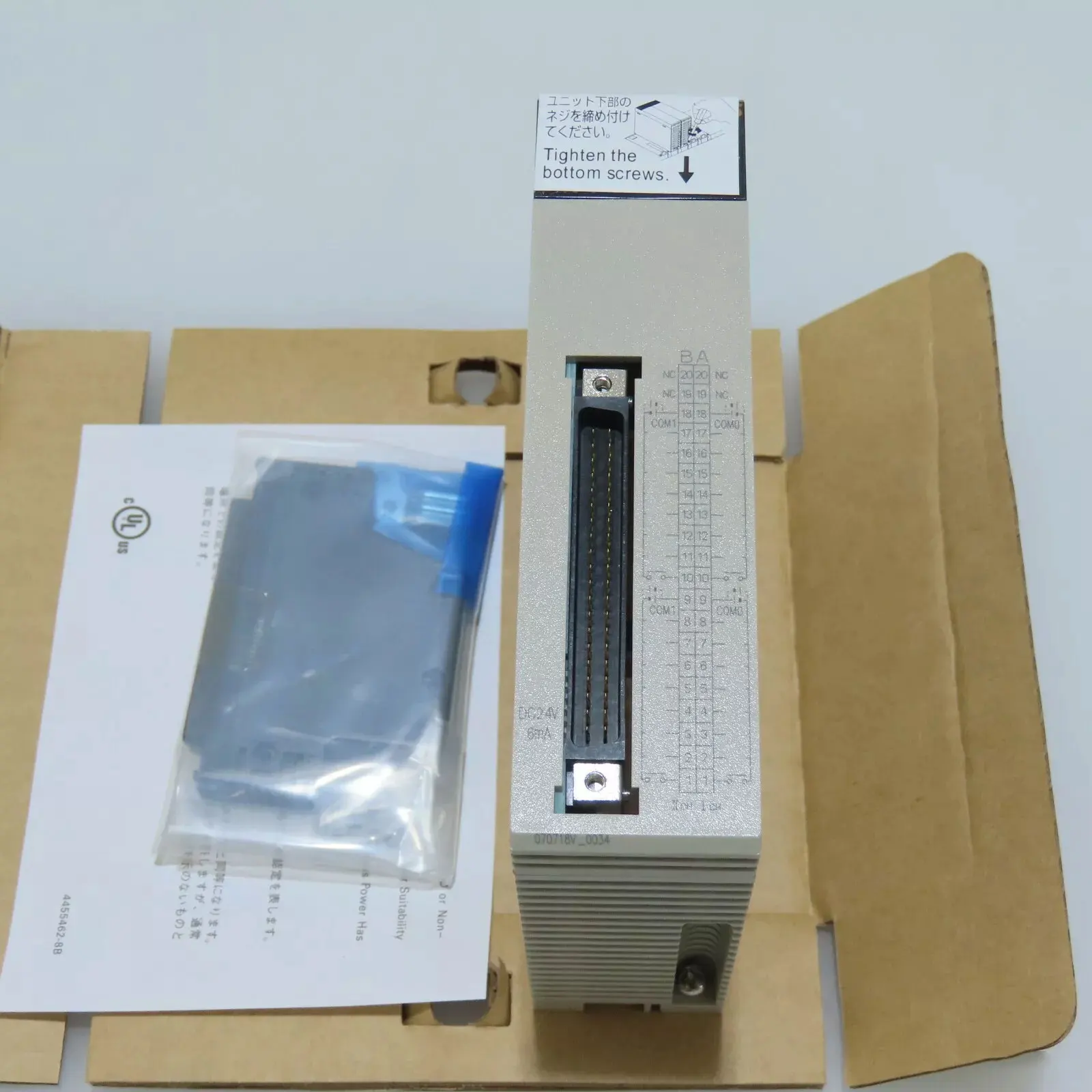 Nowy CS1W-ID231 CS1W-ID261 CS1W-ID211 CS1W-ID291 Roczna Gwarancja