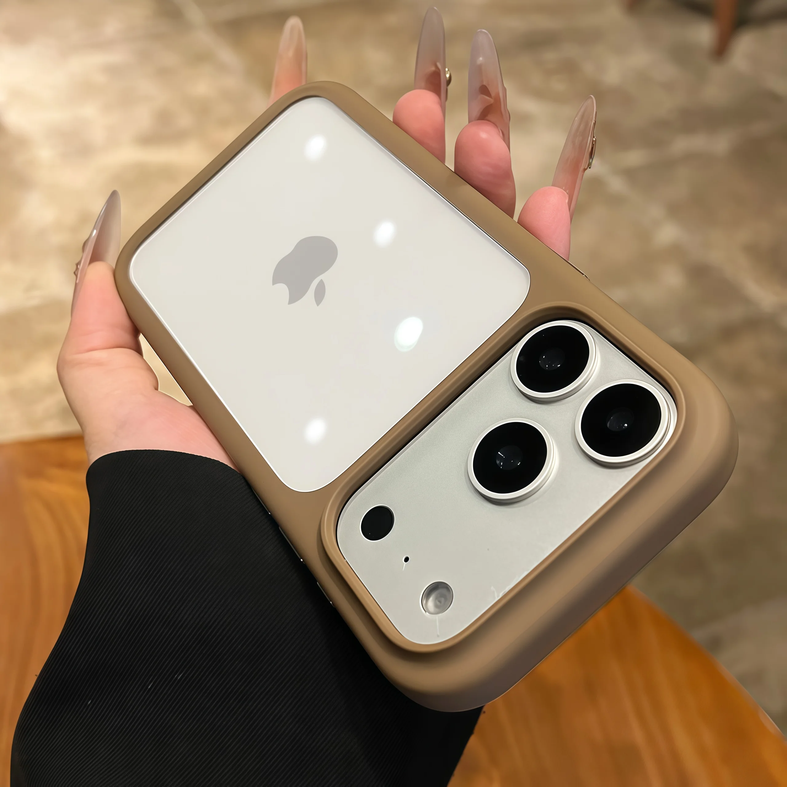 Luxuriöse, fortschrittliche Silikon-Schutzhülle mit weichen Kanten und transparentem Design für iPhone 18 17 Pro 17 Pro Max, stoßfeste Handyhülle mit harter Rückseite.