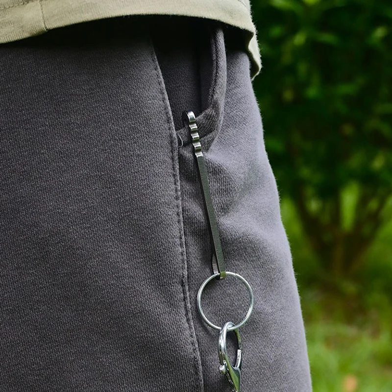 Titan-Taschenclip EDC Schlüsselanhängerhalter für tiefe Trageweise, Multitool-Schnellverschluss, Anti-Verlust-Gürtelhalter für Outdoor-Ausrüstung – Detail 6