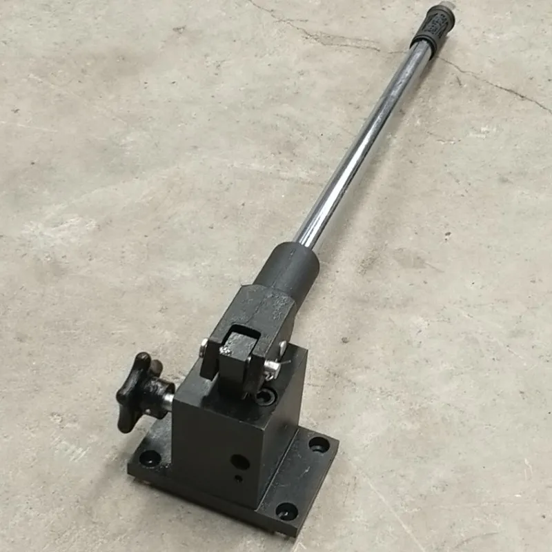 1pc Low Pressure Manual Pump 0-20MPA Displacement Pressure Stable Lifting Platform Dedicated Hydraulic Manual Pump
