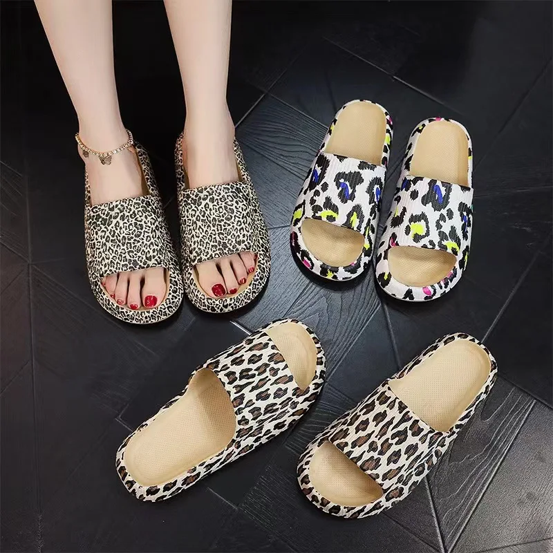 Women Summer Outdoor Leopard Pattern Latex Soft Women\'s Beach Slippers Bath Non-Slip High Bottom Home Slides Chaussure Femme