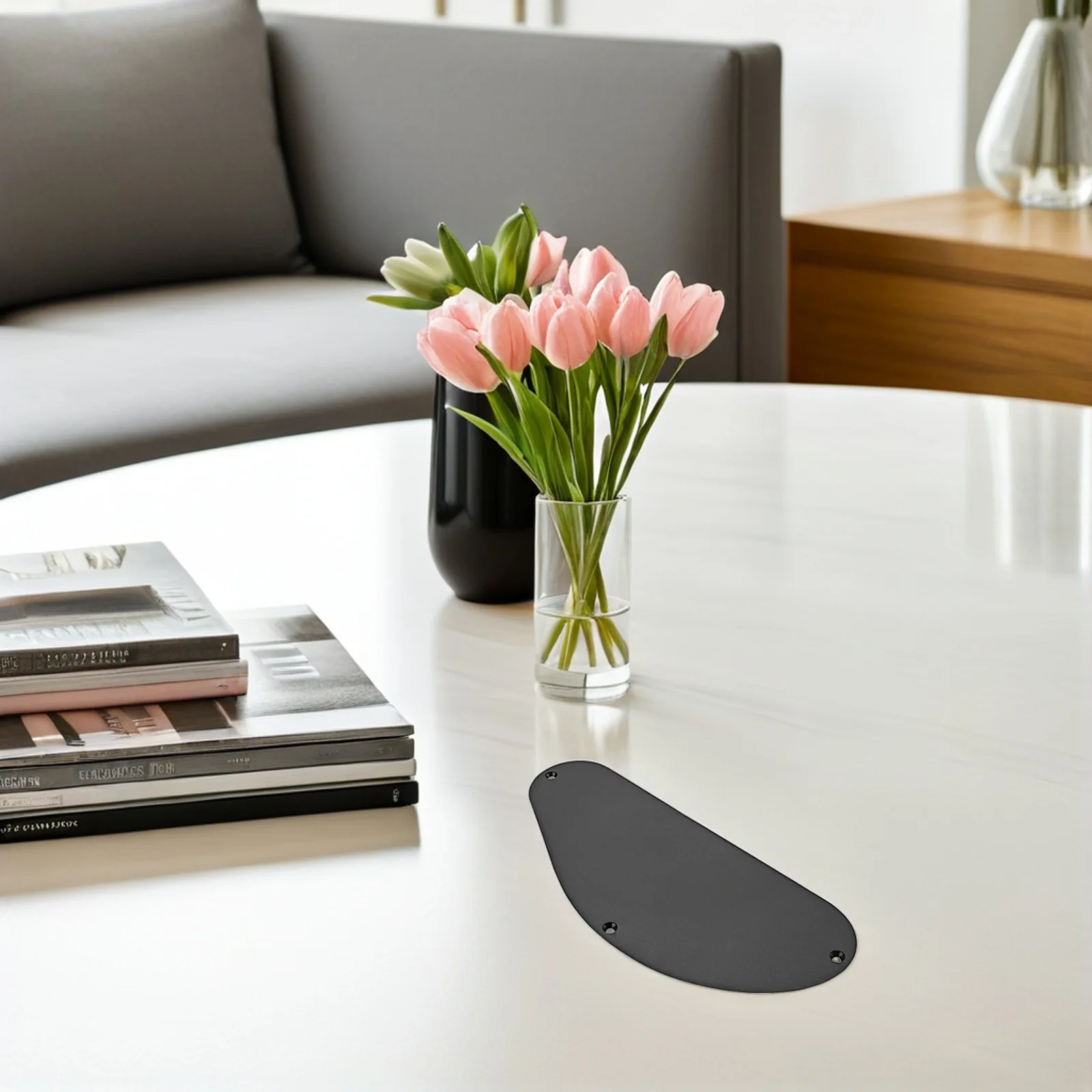 

3Pcs Bass Guitar Backplate Single Layer Design Durable Plastic Material Protects Instrument Ideal for Stage Performances