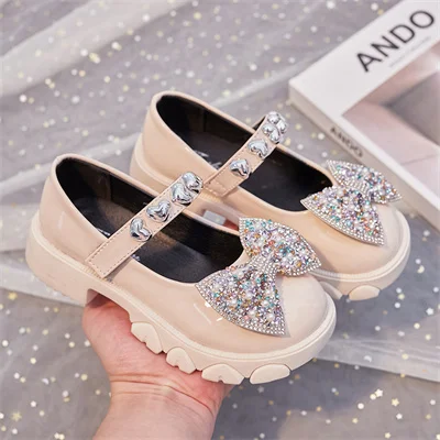 Girls Round Head Small Shoes with Love Diamond-bow Two Colors, Spring and Autumn New Outdoor PU Girls Shoes, Size 26-36