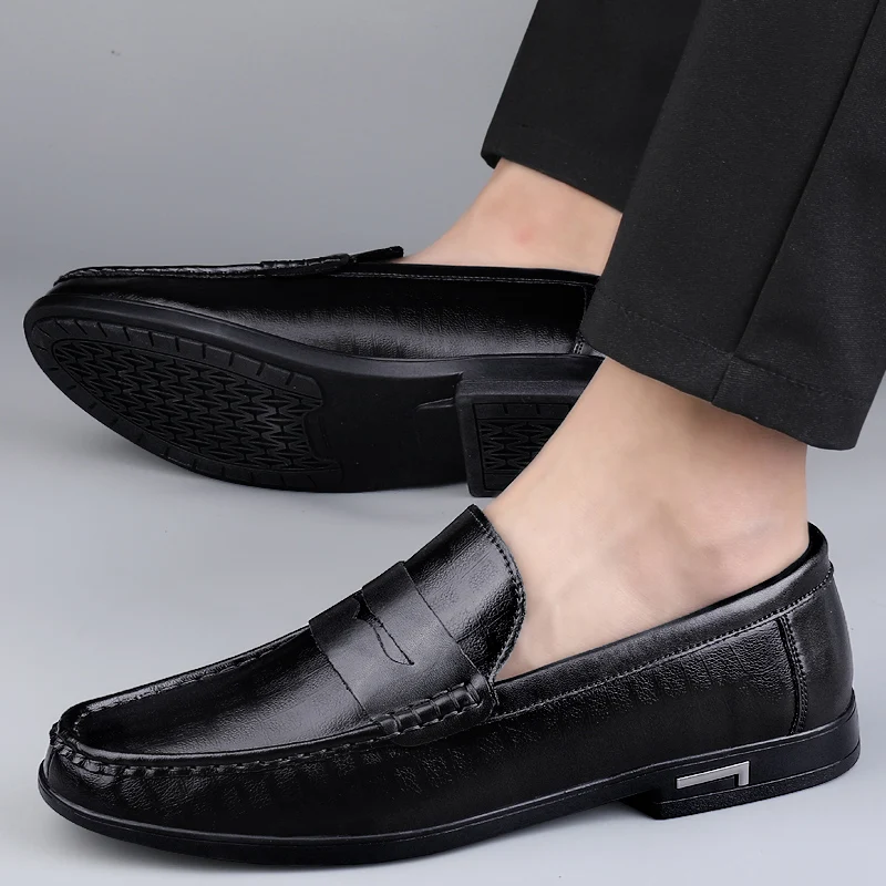 Genuine Leather Men Shoes Casual Men Loafers Breathable Office Formal Shoes Men Designer Slip on Driving Shoes Plus Size 38-46