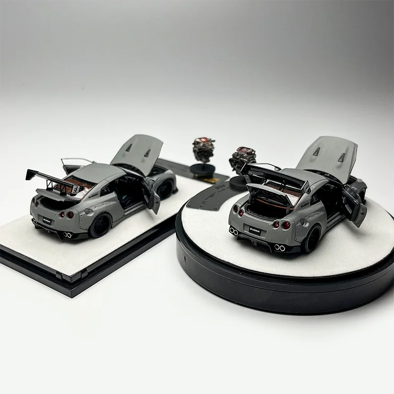 PGM 1:64 Scale GTR R35 Alloy Simulation Car Model Static Collection Decorated Holiday Gifts Toys Souvenir Gift