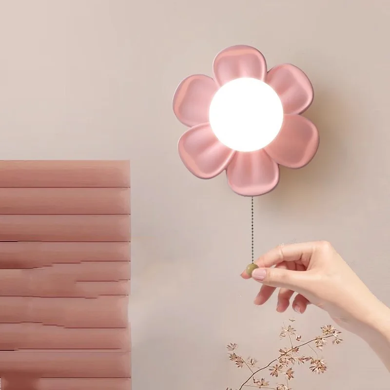 

Modern Floral Wall Lamp - Cream Pull Cord Light for Kids Room & Hall Decor, Minimalist Bedside Background Lighting