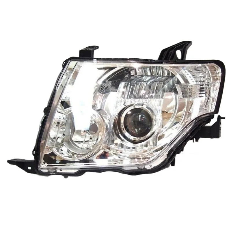 8301A916, 8301A894 Front Right + Left Xenon HEADLIGHT for Mitsubishi Pajero Shogun Montero IV 2007-2015