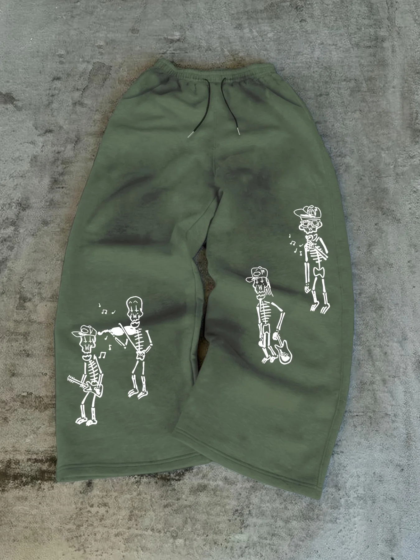 

Men's Loose and Comfortable Sweatpants with Personalized Skull Band Pattern, Fashionable Pattern for Daily Casual Wear Outdoors