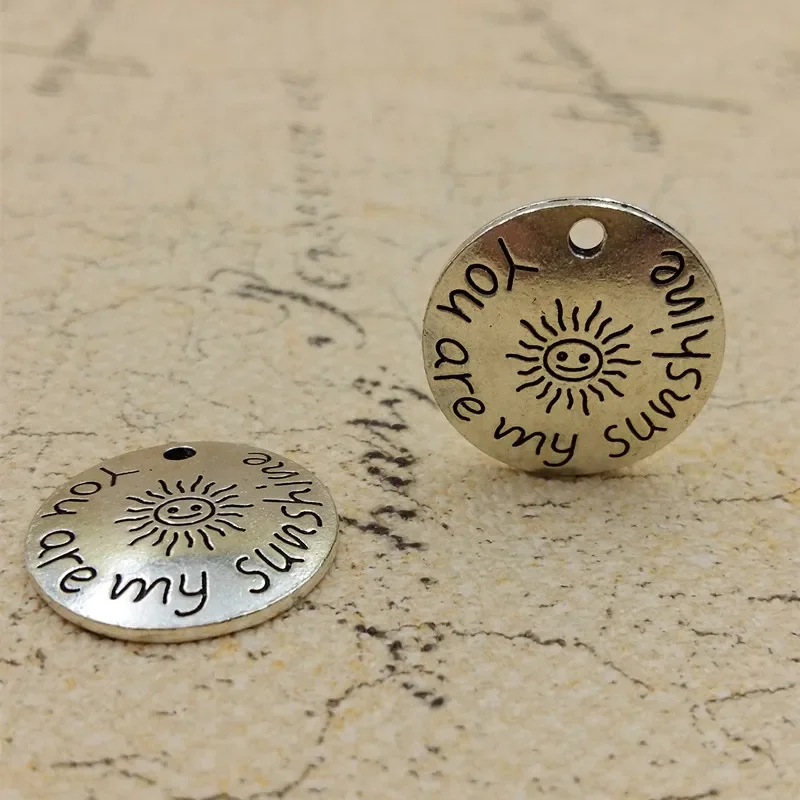 High Quality 20 Pieces/Lot Diameter 22mm Antique Silver Plated You Are My Sunshine Round Disc Words Charms For Jewelry Making