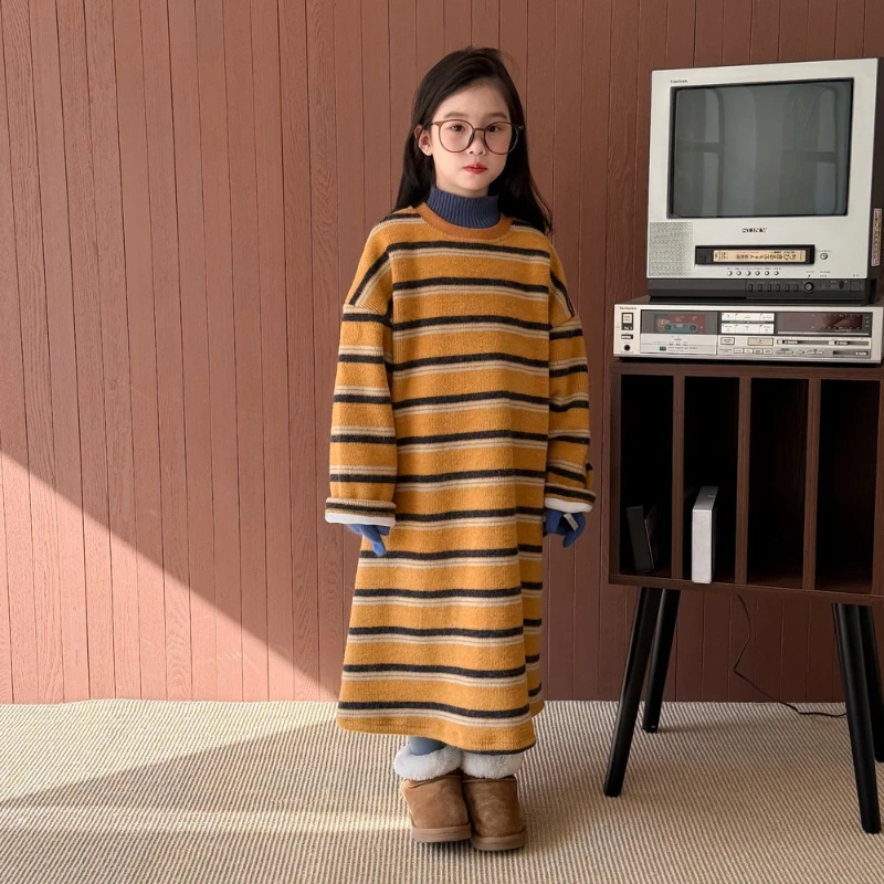 

2025 Winter Girls' Lazy Style Contrast Striped Round Neck Long Sleeve Dress Sweater