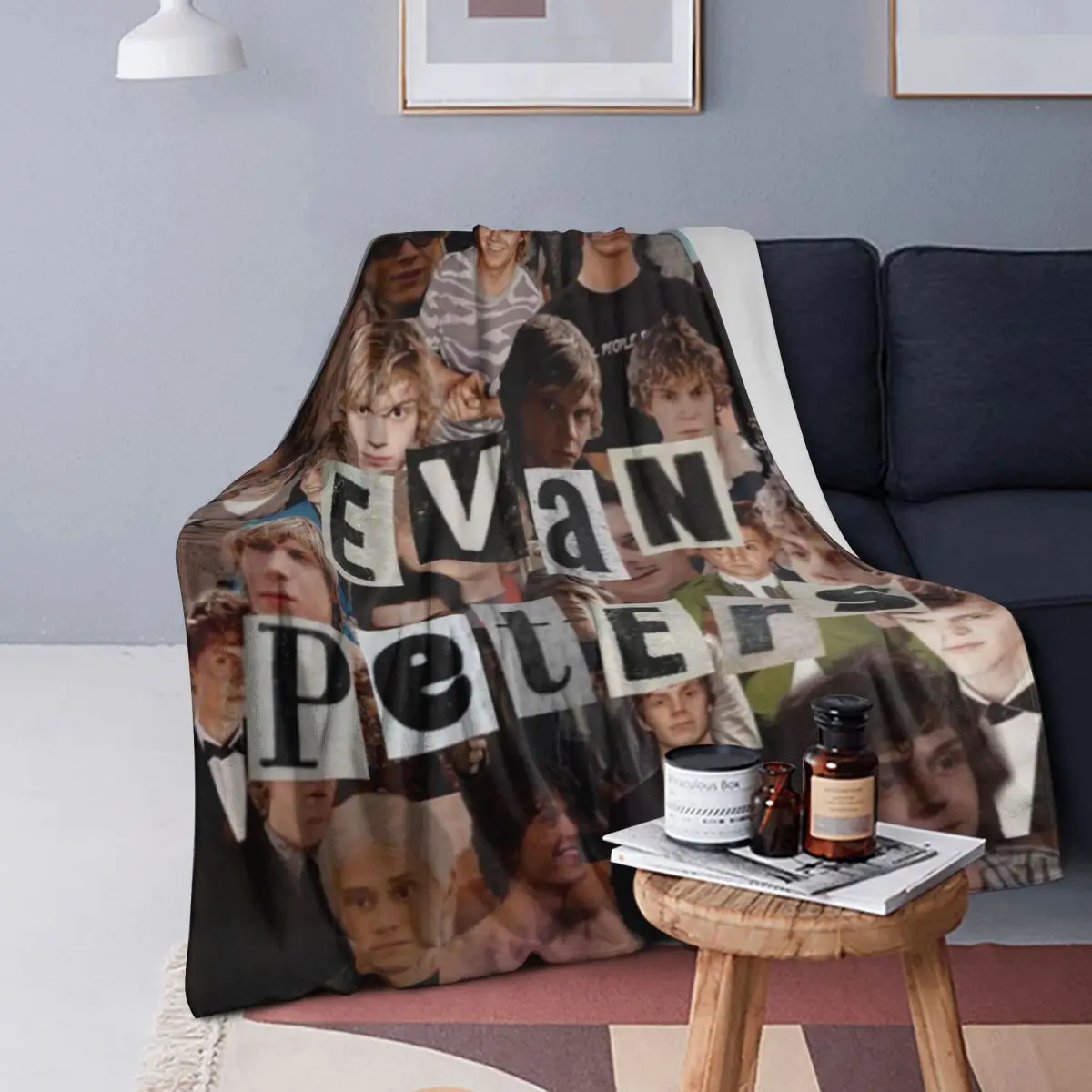 Evan Peters Pattern Blanket Soft Warm Flannel Throw Blanket Plush for Bed Living room Picnic Travel Home Sofa