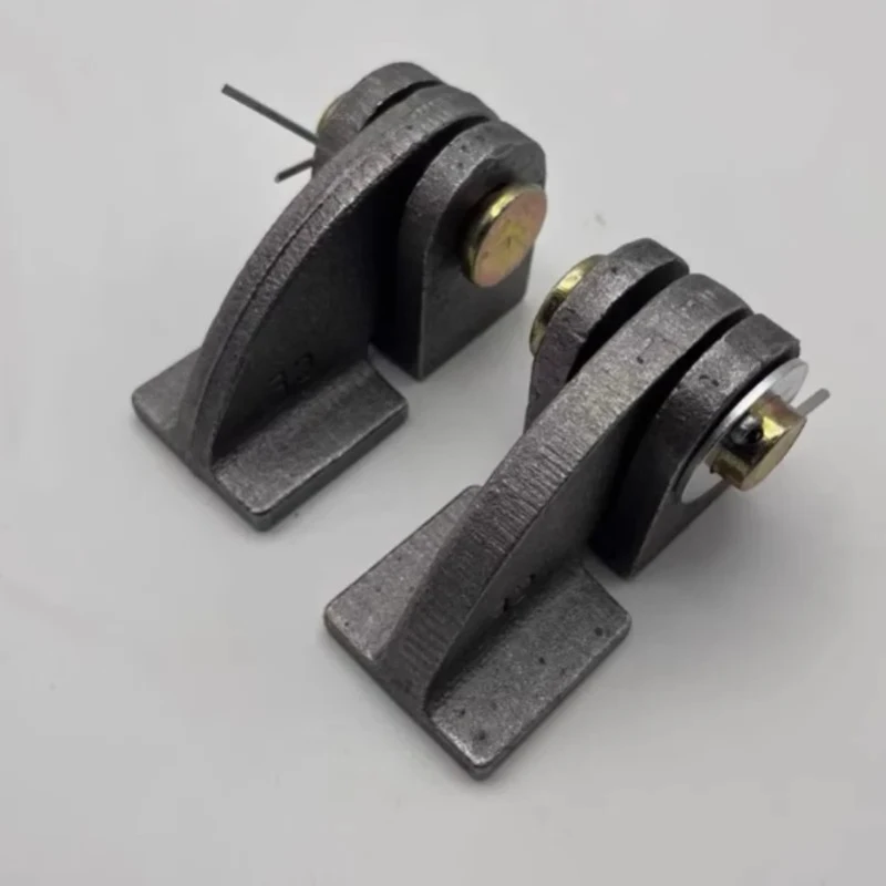 2pcs Tricycles agricultural vehicles rear door hinge combination cast iron modified welding self-discharging hinge