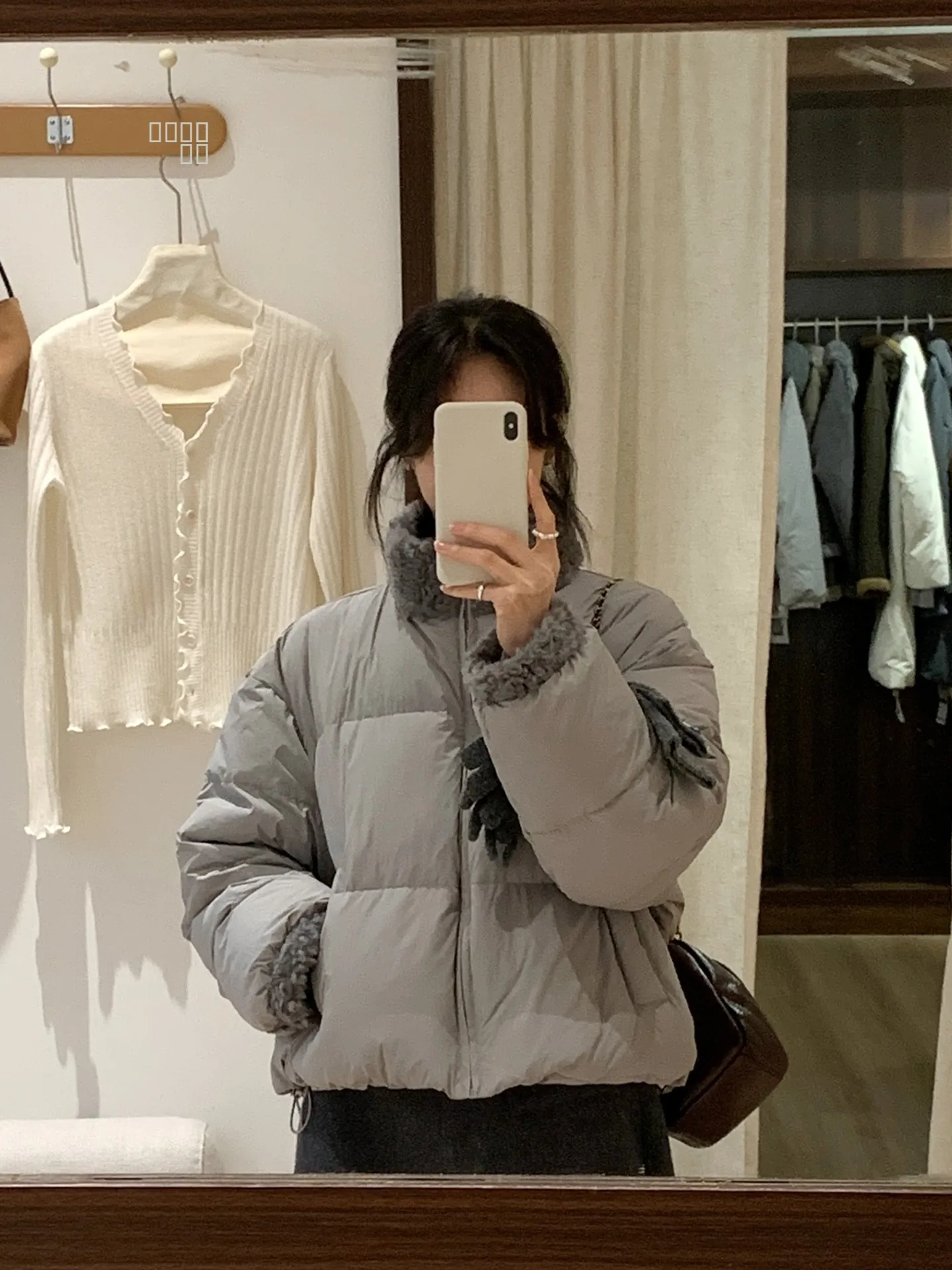 

BRIVIN Korean Sle ort Plu Women's Puffer Jaet ey Fluffy Thiened Bread Coat Winter New Arrival Ladies Faion