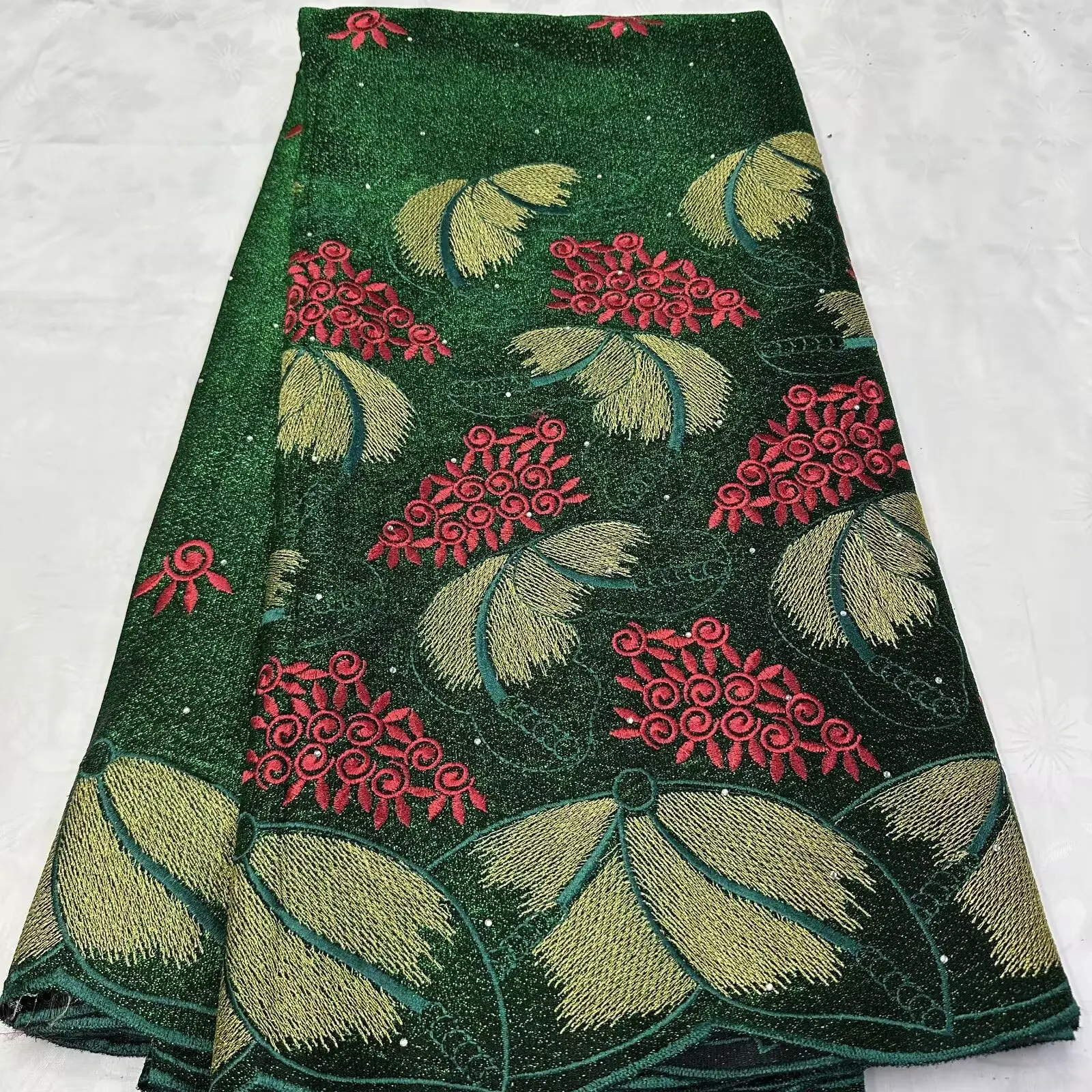 Afrikanische Steine Mesh Spitze Stoff 2025, hochwertige französische nigerianische Mesh-Stickerei Spitze Nähen für Frauen Hochzeitskleider 5 Yards