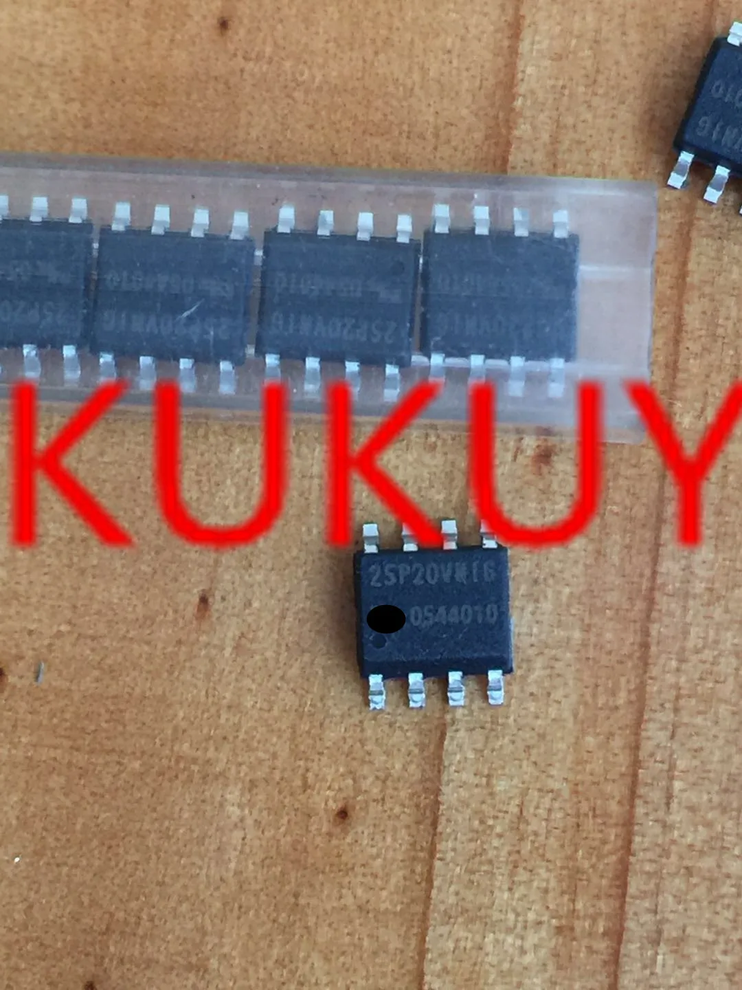 10PCS 25P20VNIG SOP8