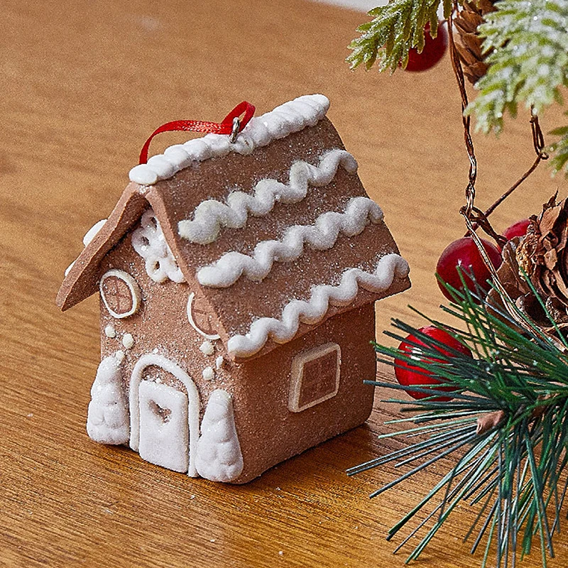 Soft Clay Christmas House Decoration Creative Multifunctional Xmas Tree Ornament with Rope Hangable Gingerbread House Pendant