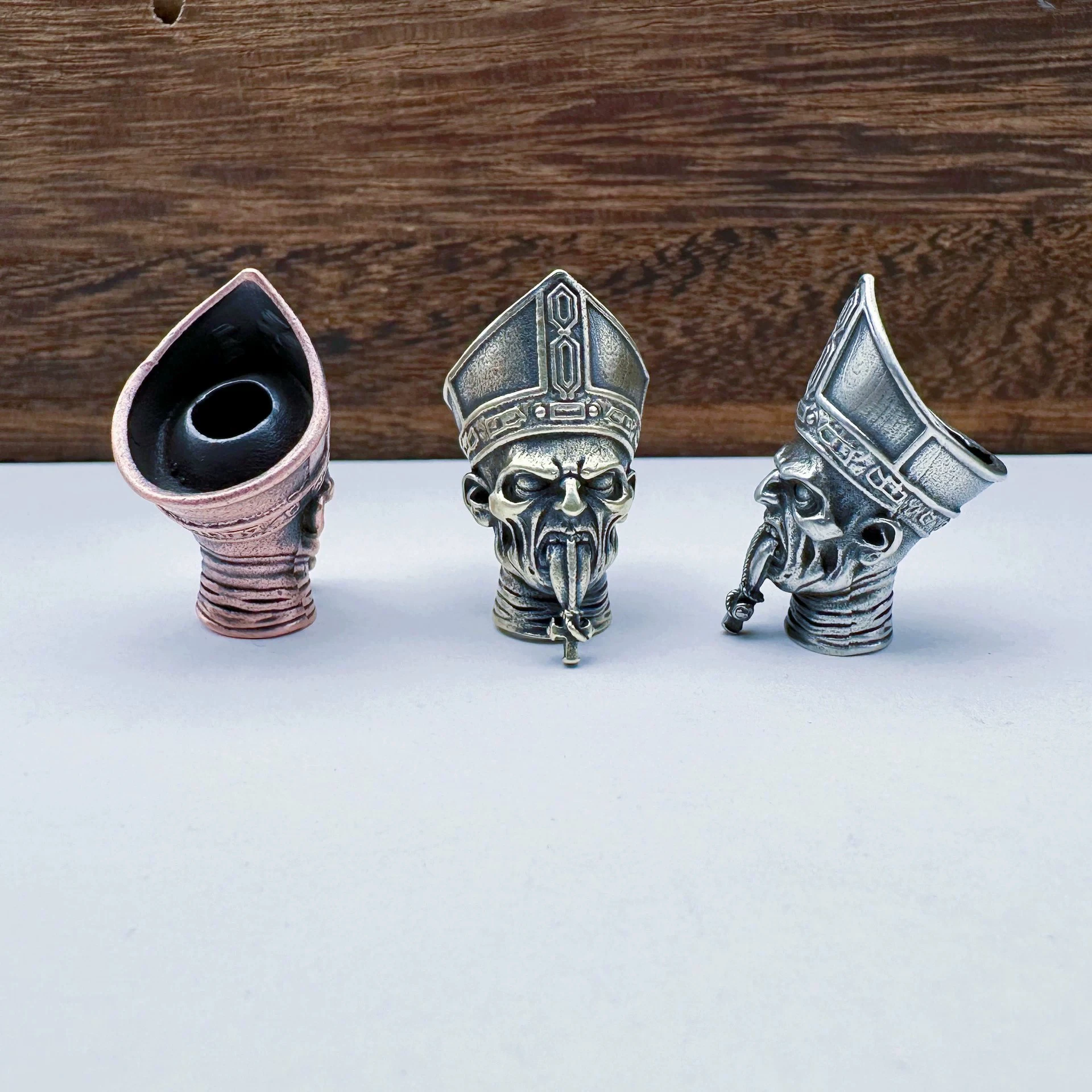 Evil Pope Brass Knife Beads EDC Demon DIY Paracord Woven Bracelets Lanyard Pendants Accessories Outdoor Tool Hangings Charms ﻿