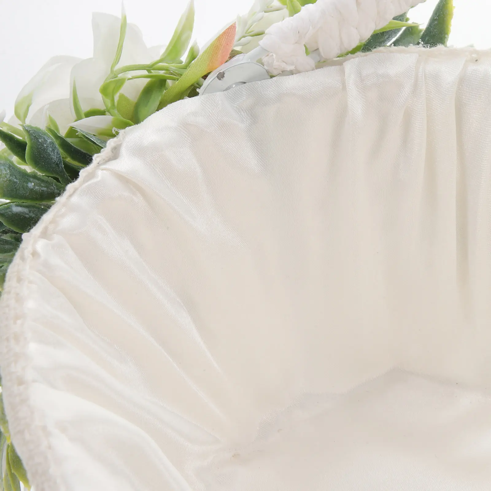 

Плетеная вручную корзина для цветов для девочки на свадьбу: элегантная, классическая, романтичная, из атласа, для хранения лепестков роз