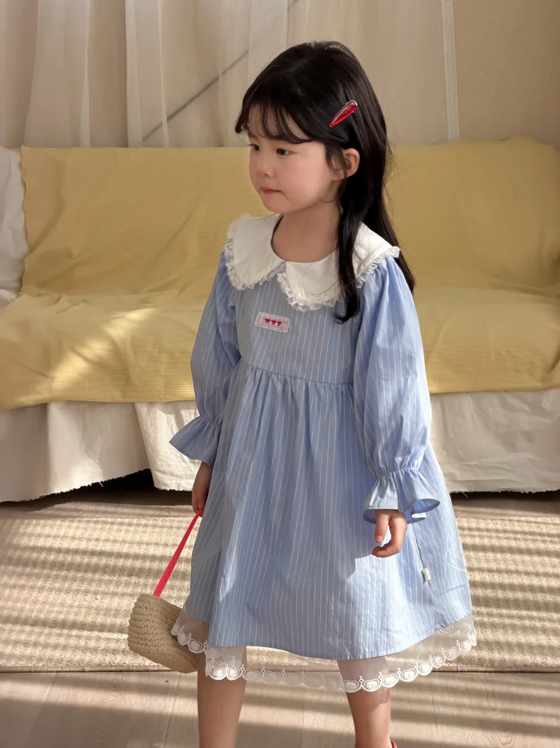 2026 Spring New Girls Long Sleeve Striped Dress Baby Girl Cute Peter Pan Collar Lace Princess Dress Cotton Children Clothes