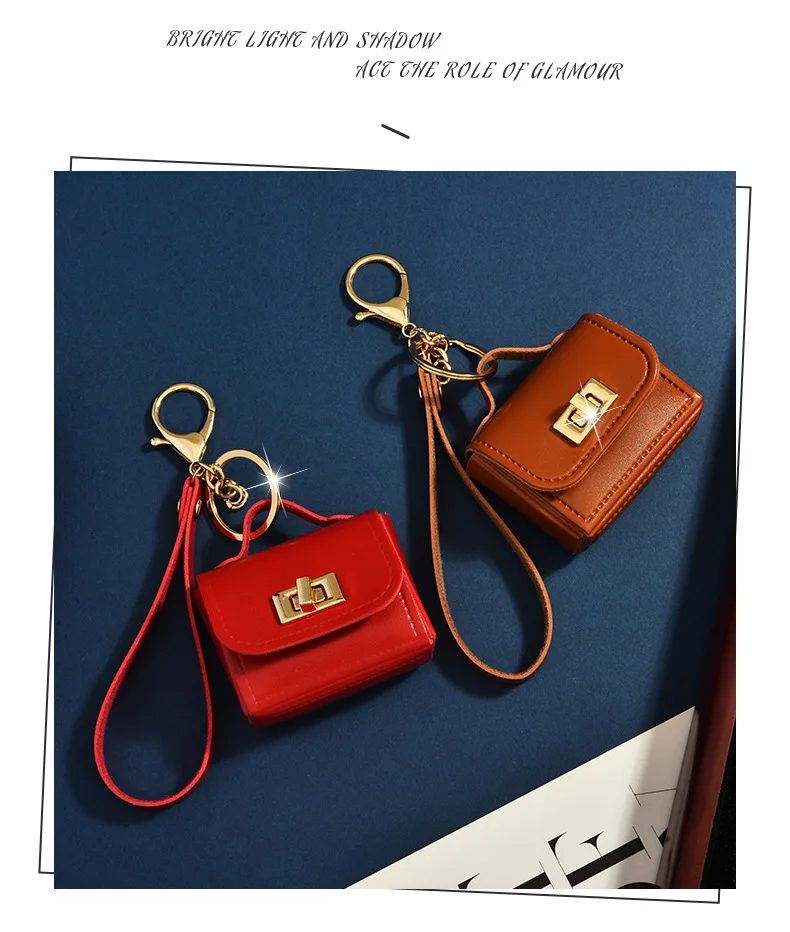 

Niche design, single-shoulder crossbody bag chain, black mini bag keychain, bag pendant