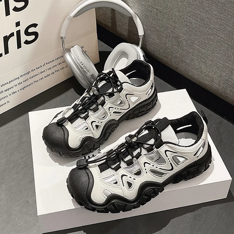 Fashionable Outdoor Hollow Out Women's Shoes 2026 Autumn New Design Sense Running Sports Leisure Wear-resistant Women's Shoes