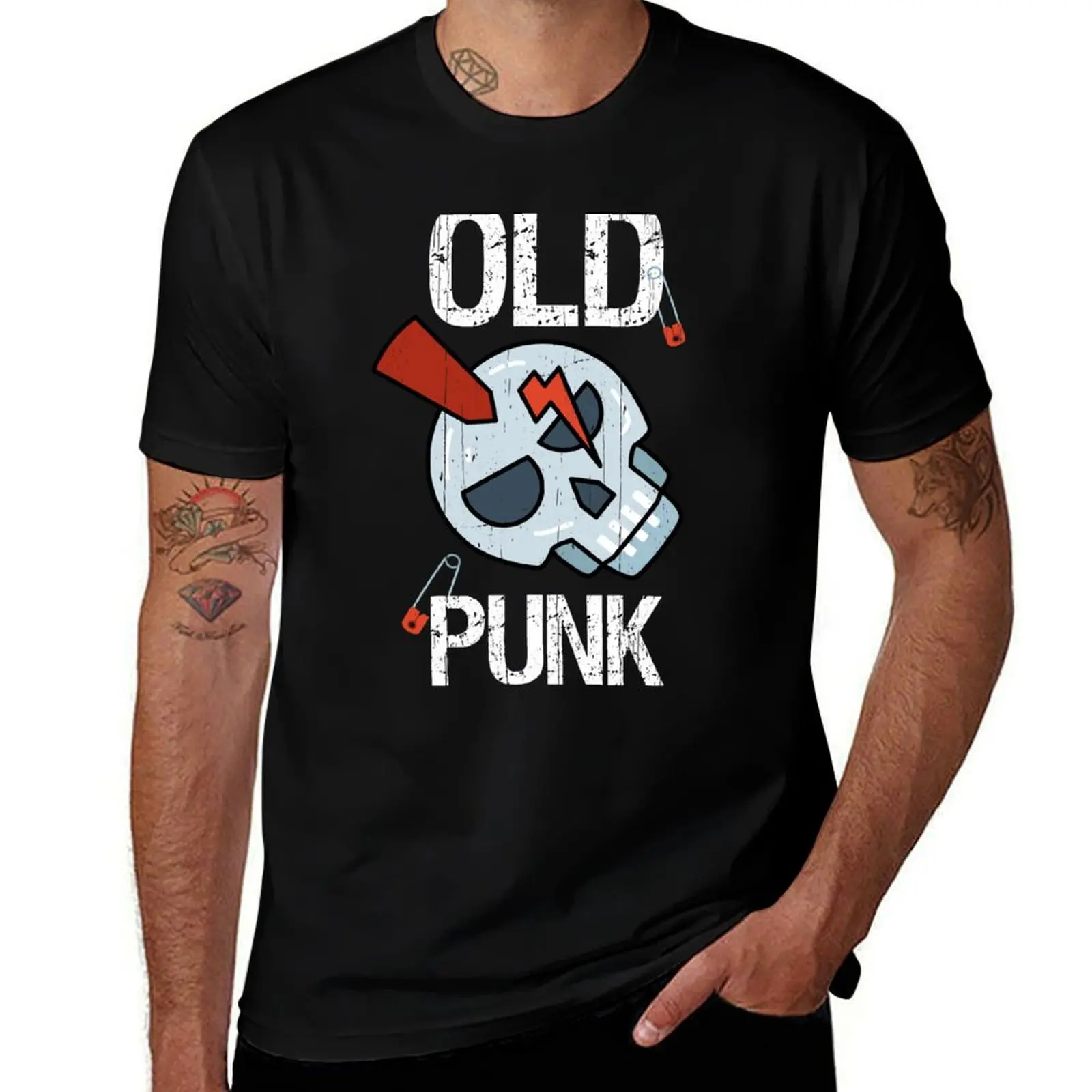 

Old Punk Skull Distressed T-Shirt man t shirts cotton funny t shirts man t shirt personalised T-shirt