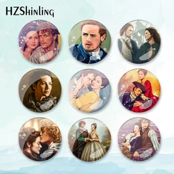 2023 New Outlander TV Badge Brooch Dog Jamie and Claire Pin Backpack Decoration Pins Round Jewelry Women Gift