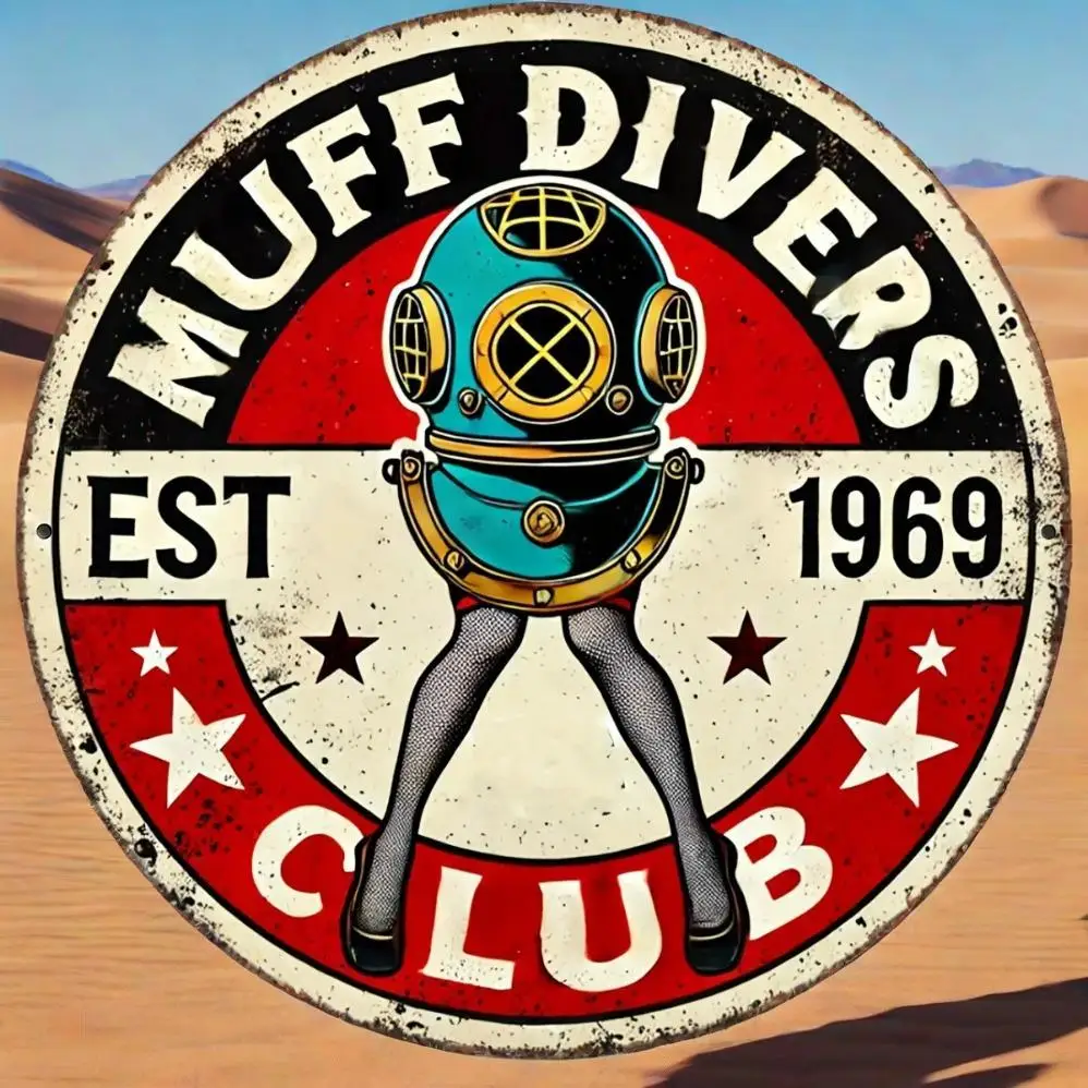 Nautical Charm: Vintage-Style Diving Helmet 2D Sign — Muff Divers Club Est. 1969 Retro Metal Wall Art for Bars