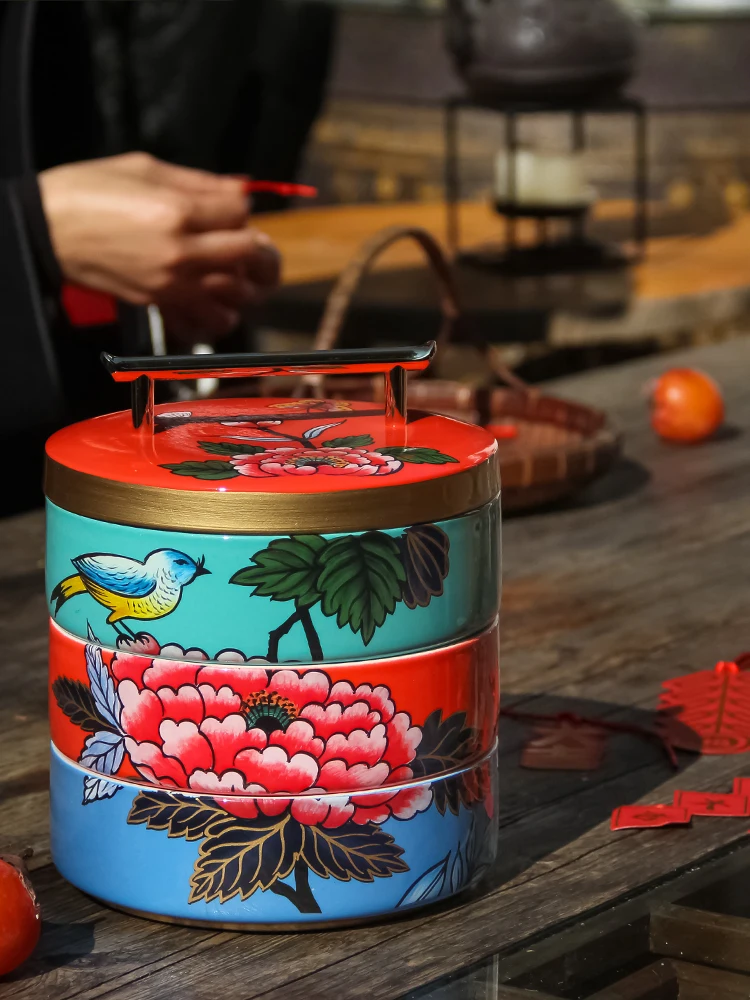 

Chinese ceramic storage box multilayer dried fruit box living room candy box retro jewelry box jewelry box Chinese style.