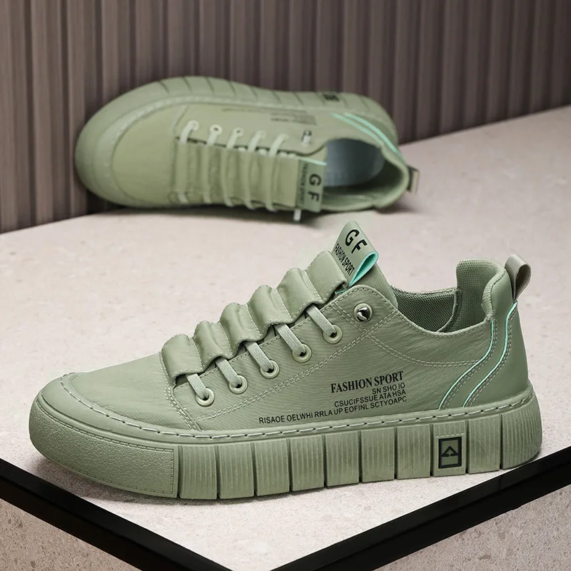 Рисунок 5 - Зеленая мужская повседневная обувь